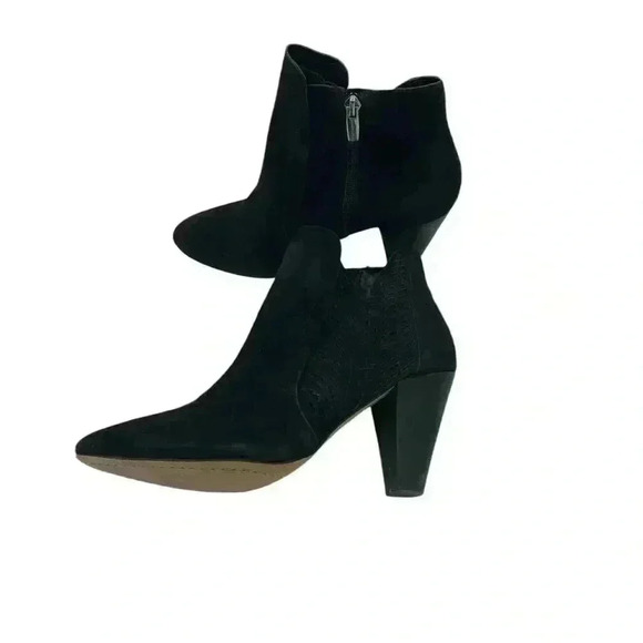 Vince Camuto Rotiena Suede Ankle Boots Size 9 - Picture 4 of 5